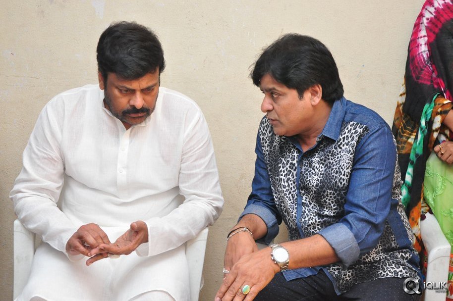 Celebrities-Pay-Homage-To-Edida-Nageswara-Rao